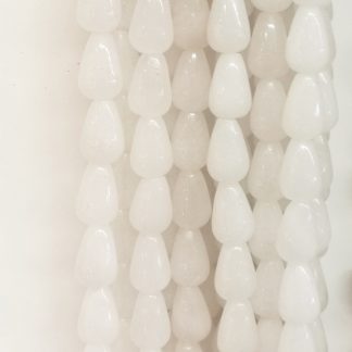 Bergkristal - Druppelvorm - Glad - 8 x 12 mm - Wit - per streng