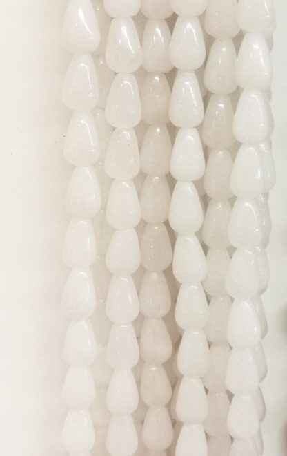 Bergkristal - Druppelvorm - Glad - 8 x 12 mm - Wit - per streng
