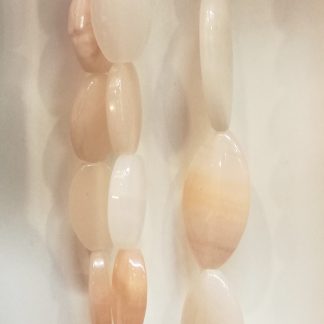 Quartz - Ovaal plat - Glad - 15 x 30 mm - Crème - per streng